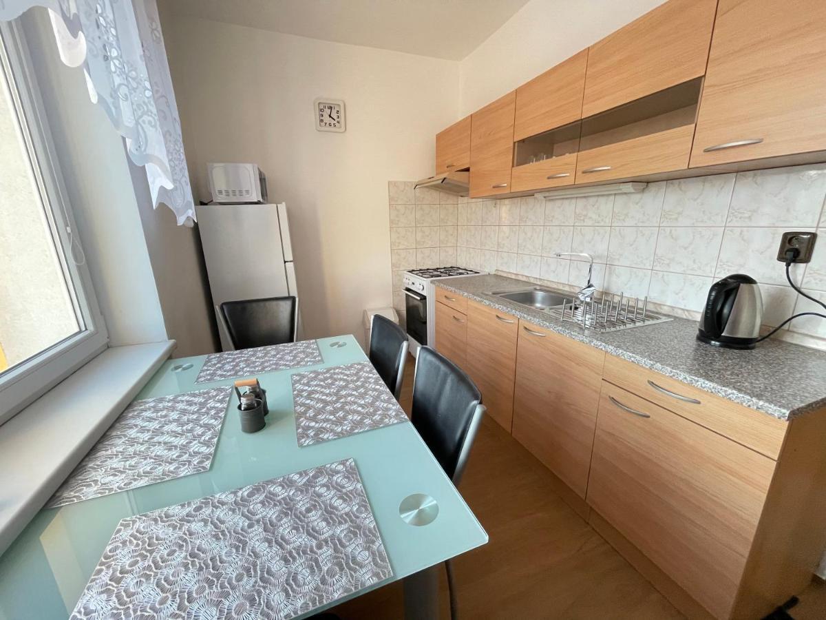 Apartman Jnj Velkomoravska Apartman Alamóc Kültér fotó